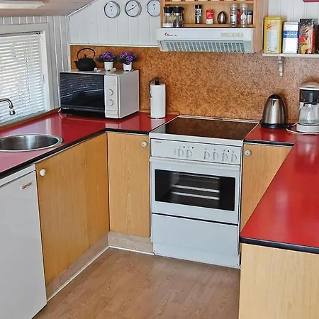 Cozy Home In Bjert With House Sea View Prázdninový dům Abjerg